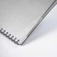 Блокнот з металевою пружиною з обкладинкою з дизайнерського паперу